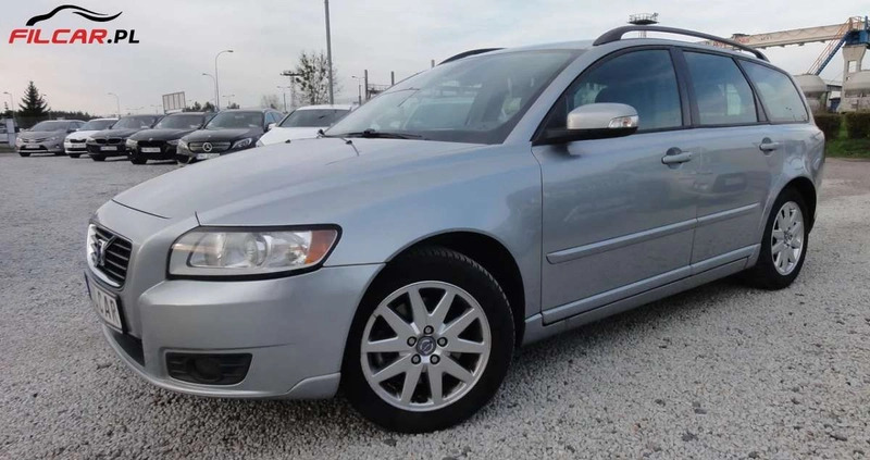 Volvo V50 cena 15000 przebieg: 200000, rok produkcji 2008 z Ujście małe 191